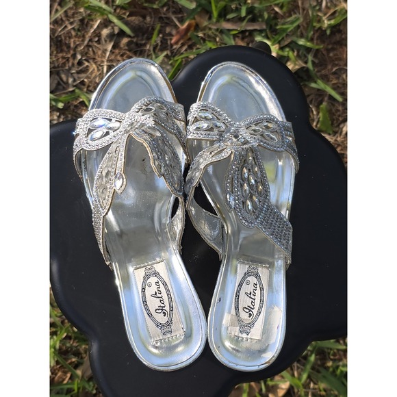 Italina by Summer Cutout Rhinestone Slide Sandals Mule Size 8 - Picture 11 of 12